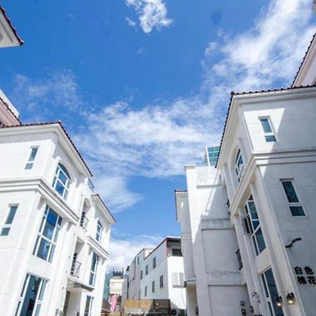 White Cotton Candy Homestay Hualien Exterior foto